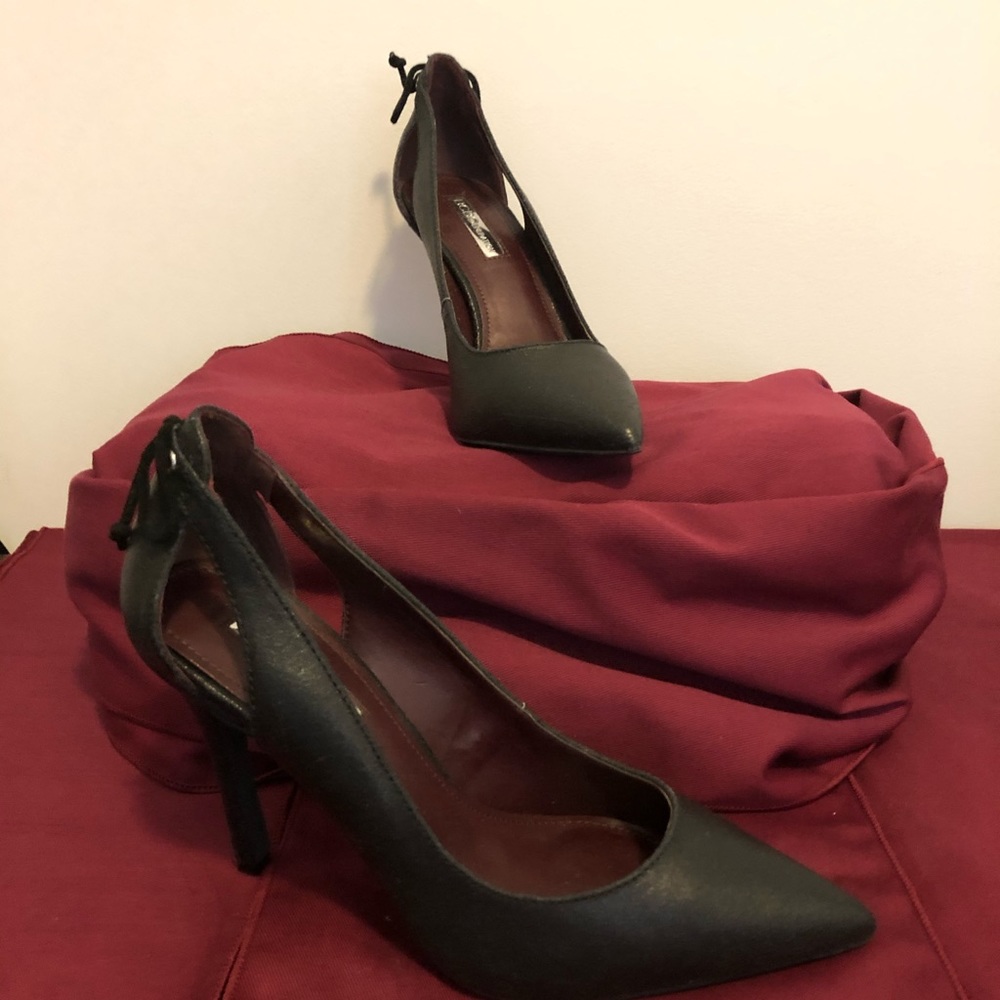 Women’s shoes